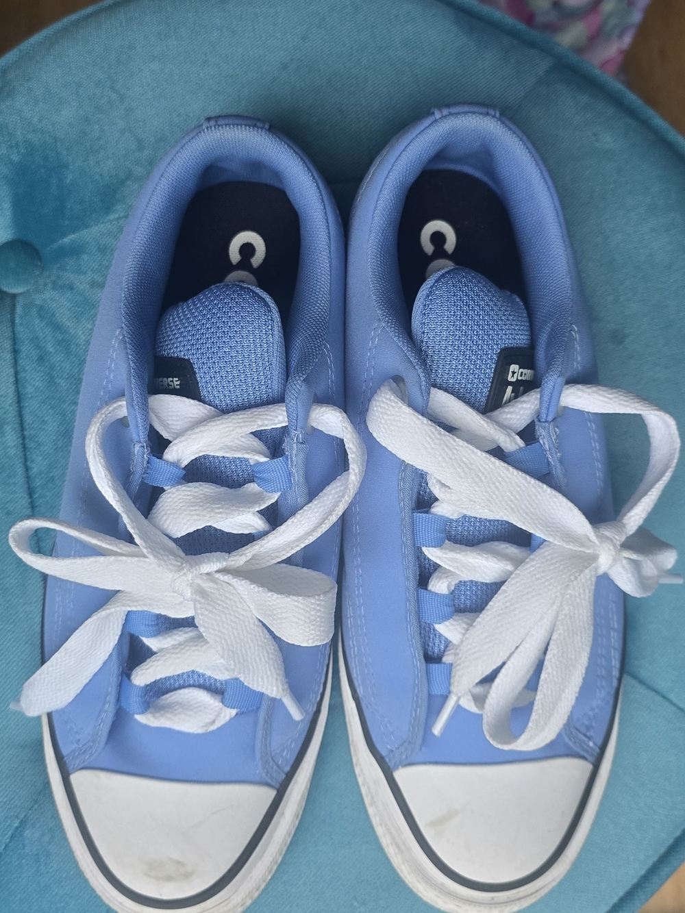 Womens Bubble  Converse Low-Top Sneakers in Light Blue with White Laces